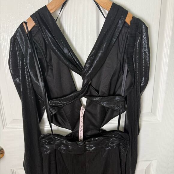 Mac Duggal 27060 Metallic Cutout V-neck Evening Gown 6 - Picture 6 of 9